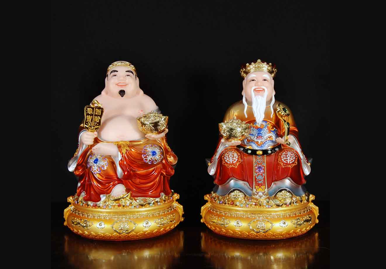 Nên làm gì để tượng thần tài thổ địa có linh ứng ?